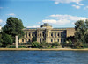 View of the Stdel Institute of Art on the River Main