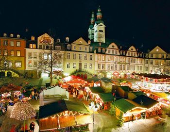 Enjoy browsing the festive stalls; copyright: Koblenz-Touristik 