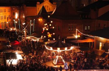 Lucia Christmas market set amid industrial heritage; copyright: Jochen Loch