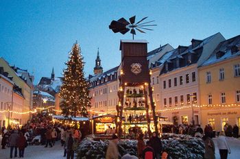 A typical Christmas in the Erzgebirge mountains