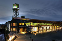 Evening at the Jahrhunderthalle concert hall in Bochum  DZT / Joachim Schumacher