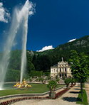 Linderhof Palace  DZT, Cowin