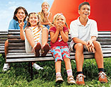 Museums in Germany: Children are sitting on a bench   