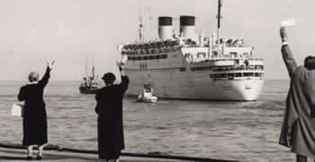 'Good-bye Auswanderer'; copyright: German Emigration Center Bremerhaven