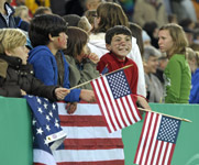 Young supporters of the USA Ladies National Football Team - Copyright: OK 2011/Fotoagentur Kunz