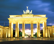 Berlin: Brandenburg Gate, evening