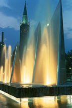 Fountain sculpture by night in the Square of Germany Unity in Düsseldorf