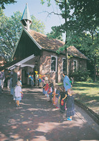 Quaint island church on Spiekeroog - Photo: Nordseebad Spiekeroog GmbH