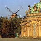 Potsdam Sanssouci Palace and historical windmill, copyright Brandenburg TMB