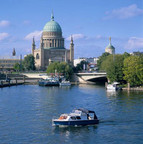 Potsdam Church of St. Nicholas and Old Town Hall, copyright Lehnartz, Klaus und Dirk