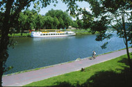 Saarbrücken River Saar, copyright Kongress- und Touristik Service Region Saarbrücken GmbH