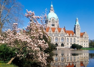 Hannover_Town hall by Lake Maschsee, copyright Jochen Keute